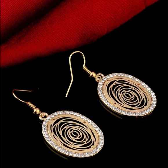 Camellia Flower Round Rhinestone Gold  Drop Earrings - Picture 10 of 13